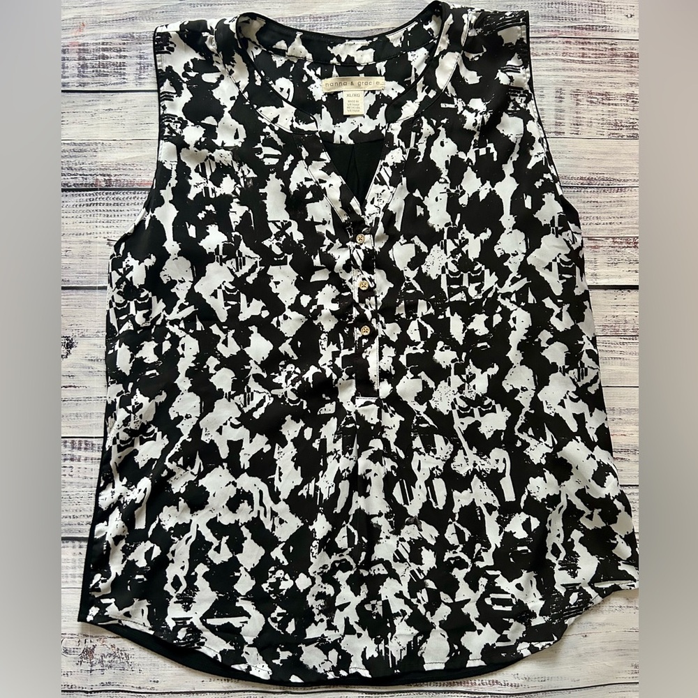 Hanna & Gracie Sleeveless Women's Black & White Houndstooth‎ Top Shirt Blouse XL